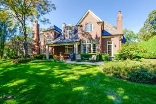 787 E Deerpath Rd, Lake Forest, IL 60045 - Photo 9