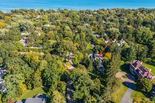 787 E Deerpath Rd, Lake Forest, IL 60045 - Photo 17