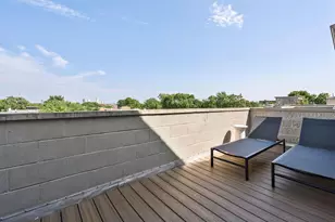 2917 N Damen Ave, Chicago, IL 60618 - Photo 25