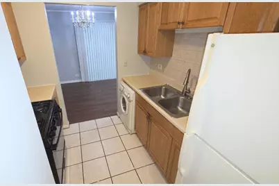 18320 Cherry Creek Drive #4, Homewood, IL 60430 - Photo 5