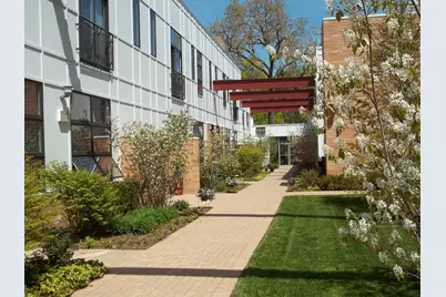 2100 Greenwood Street #107, Evanston, IL 60201 - Photo 1