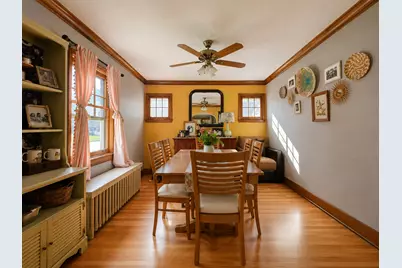 470 Marguerite Street, Elgin, IL 60123 - Photo 7