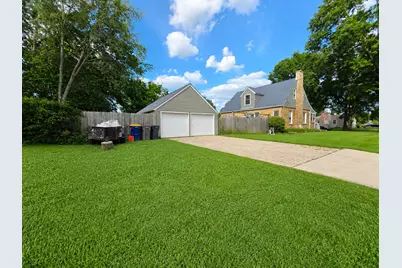 470 Marguerite Street, Elgin, IL 60123 - Photo 25