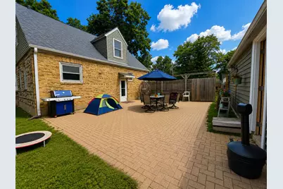 470 Marguerite Street, Elgin, IL 60123 - Photo 23