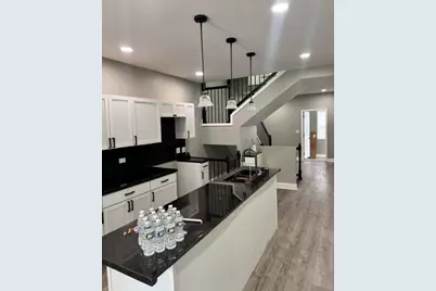7832 S Vernon Avenue, Chicago, IL 60619 - Photo 3