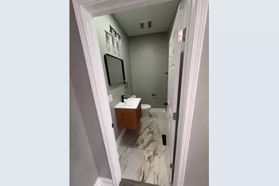 7832 S Vernon Avenue, Chicago, IL 60619 - Photo 3