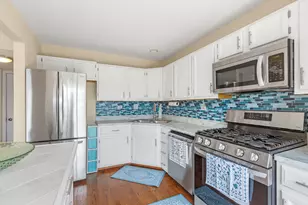 1187 Windham Ln, Elk Grove Village, IL 60007 - Photo 3