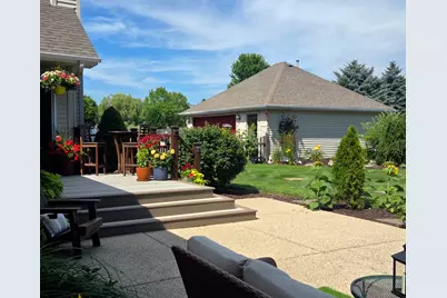 8404 Squirrel Drive, Spring Grove, IL 60081 - Photo 33