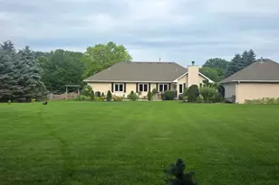 8404 Squirrel Dr, Spring Grove, IL 60081 - Photo 37