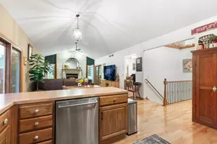 8404 Squirrel Dr, Spring Grove, IL 60081 - Photo 13