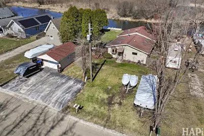 1319 Nippersink Drive, Spring Grove, IL 60081 - Photo 23