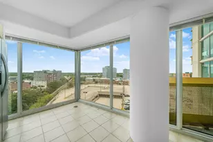 1720 Maple Ave, Evanston, IL 60201 - Photo 7