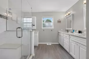 8024 Connor Dr, Long Grove, IL 60047 - Photo 17
