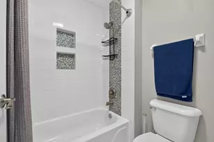 8024 Connor Dr, Long Grove, IL 60047 - Photo 23