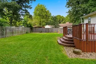 1021 Myrtle Ave, Dixon, IL 61021 - Photo 5