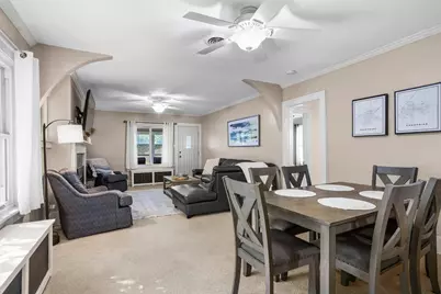 922 W Daniel Street, Champaign, IL 61821 - Photo 9