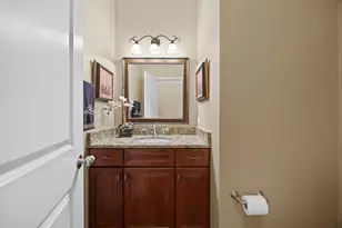 1657 Hickory Dr, Hoffman Estates, IL 60192 - Photo 27