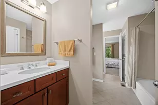 1657 Hickory Dr, Hoffman Estates, IL 60192 - Photo 37
