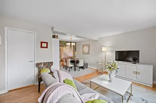 1933 Harrison St, Evanston, IL 60201 - Photo 5