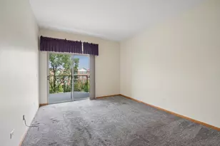 3125 Town Square Dr, Rolling Meadows, IL 60008 - Photo 9