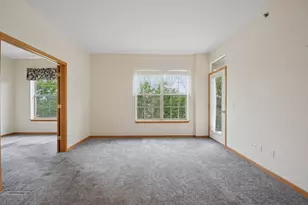 3125 Town Square Dr, Rolling Meadows, IL 60008 - Photo 7