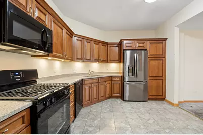 3125 Town Square Drive #401, Rolling Meadows, IL 60008 - Photo 5