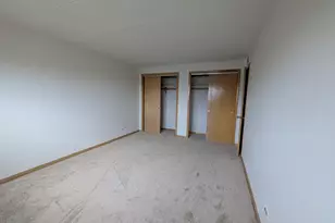 3177 W 115th St, Merrionette Park, IL 60803 - Photo 13