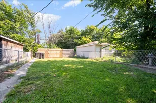 1652 W Montvale Ave, Chicago, IL 60643 - Photo 13
