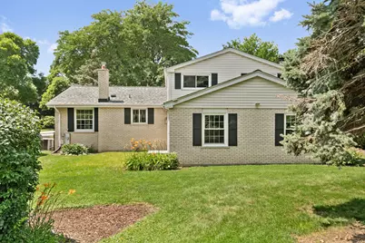 1554 Chickasaw Drive, Naperville, IL 60563 - Photo 3