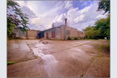 535 S Sheridan Road, Waukegan, IL 60085 - Photo 7