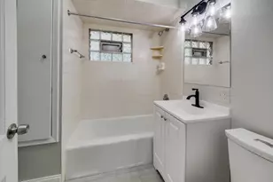 6228 W Berenice Ave, Chicago, IL 60634 - Photo 15