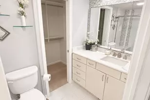 174 E Springbrook Dr, Bloomingdale, IL 60108 - Photo 15