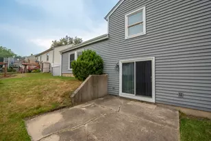 128 Sherman St, Bartlett, IL 60103 - Photo 23