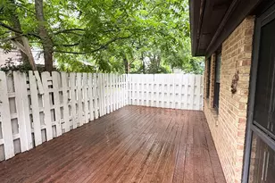 114 Hillside Ave, Barrington, IL 60010 - Photo 7