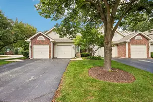 1052 Woodhill Ct, Elgin, IL 60120 - Photo 1