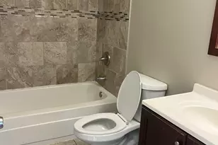 5740 W 108th St, Chicago Ridge, IL 60415 - Photo 7