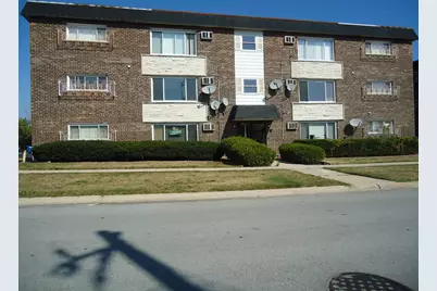 5740 W 108th Street #2D, Chicago Ridge, IL 60415 - Photo 1