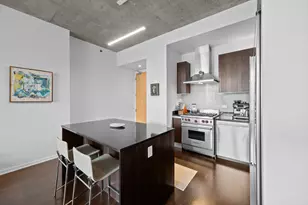 600 N Fairbanks Ct, Chicago, IL 60611 - Photo 9