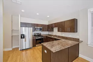 2425 W Arthington St, Chicago, IL 60612 - Photo 5