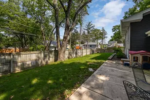 1024 Catalpa Ln, Naperville, IL 60540 - Photo 29