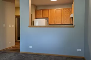 2257 Georgetown Cir, Aurora, IL 60503 - Photo 5
