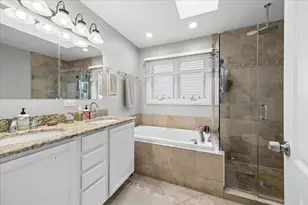 938 Mapleton Ave, Oak Park, IL 60302 - Photo 17