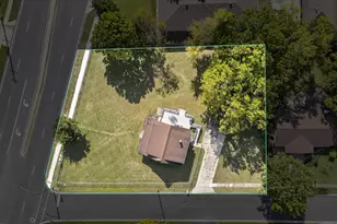 7518 N 2nd St, Machesney Park, IL 61115 - Photo 3