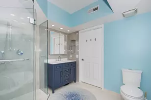 5555 N Cumberland Ave, Chicago, IL 60656 - Photo 13
