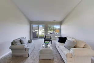 6868 W Mt Vernon Ct, Gurnee, IL 60031 - Photo 5