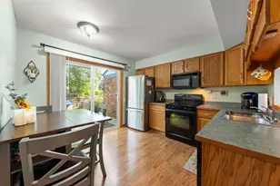 14743 Lake View Dr, Orland Park, IL 60462 - Photo 7