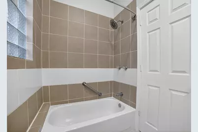 1419 S Kedvale Avenue, Chicago, IL 60623 - Photo 41