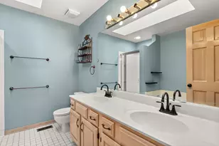 620 N Charter Hall Dr, Palatine, IL 60067 - Photo 25
