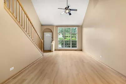 620 N Charter Hall Drive, Palatine, IL 60067 - Photo 7