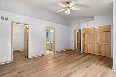 620 N Charter Hall Drive, Palatine, IL 60067 - Photo 21
